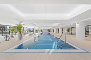 Phillip 2-Bed: Chic Interiors Amazing Amenities